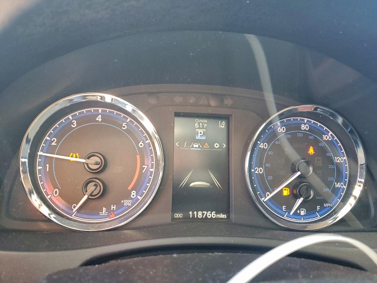 2019 TOYOTA COROLLA L photo 9