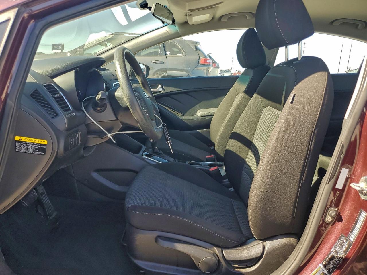 2017 KIA FORTE LX photo 7