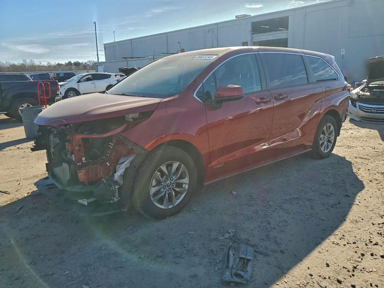 2021 TOYOTA SIENNA