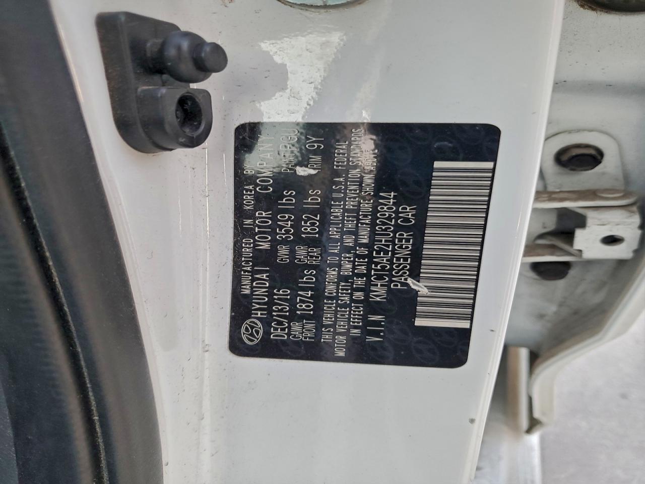 2017 HYUNDAI ACCENT SE photo 12
