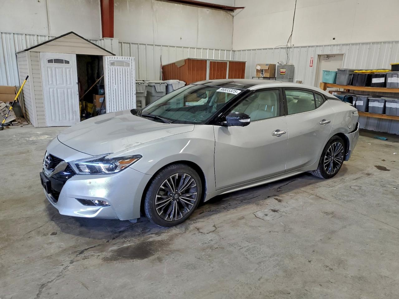 2017 NISSAN MAXIMA
