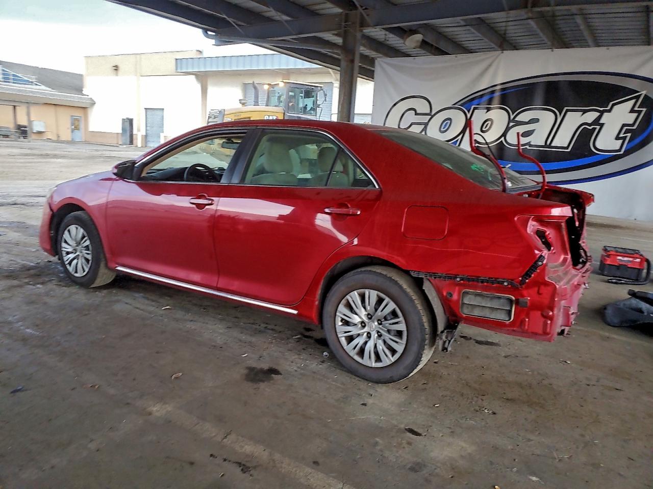 2013 TOYOTA CAMRY L photo 2