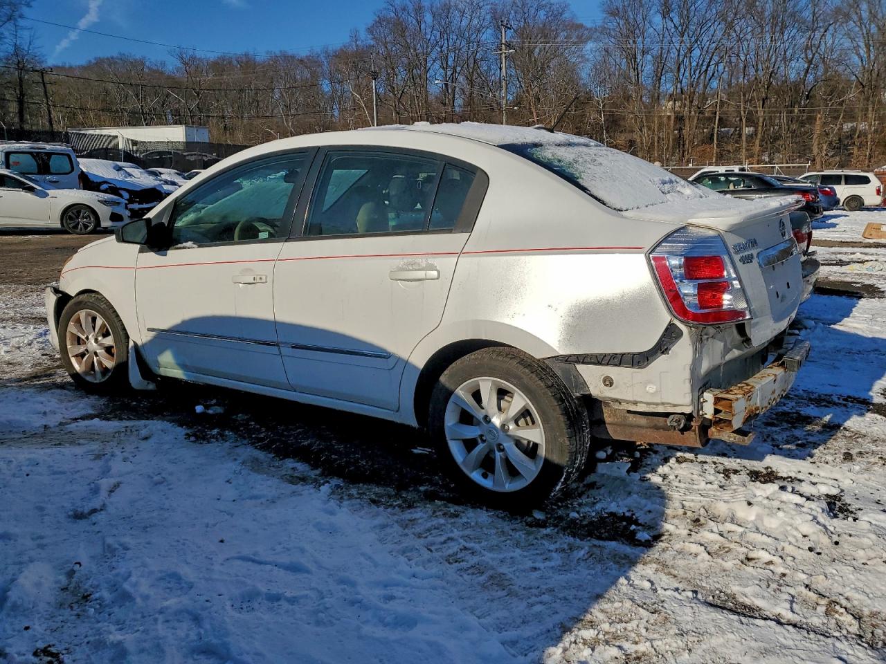 2011 NISSAN SENTRA 2.0 photo 2