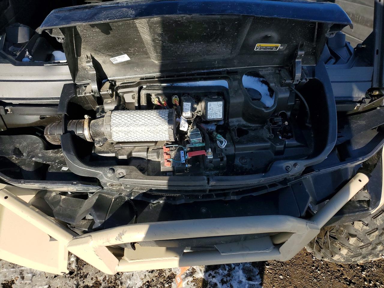 2025 CAN-AM DEFENDER UTILITY VEHICLE photo 7