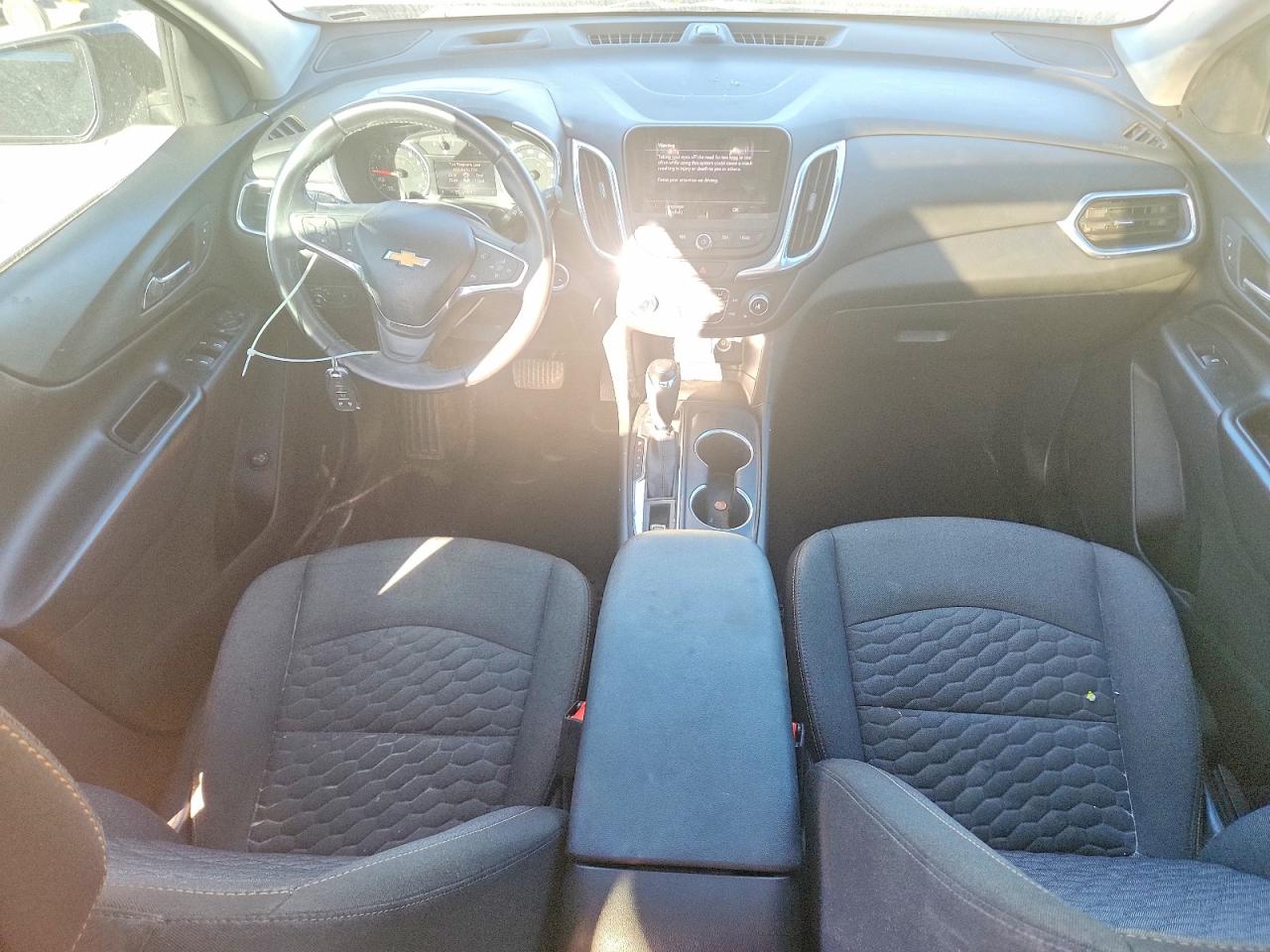 2020 CHEVROLET EQUINOX LT photo 8