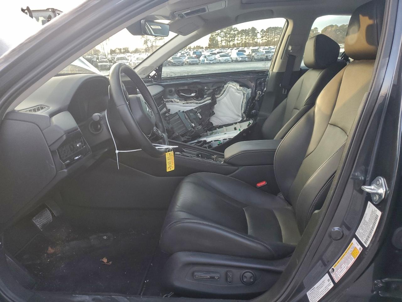 2025 HONDA ACCORD TOURING HYBRID photo 7