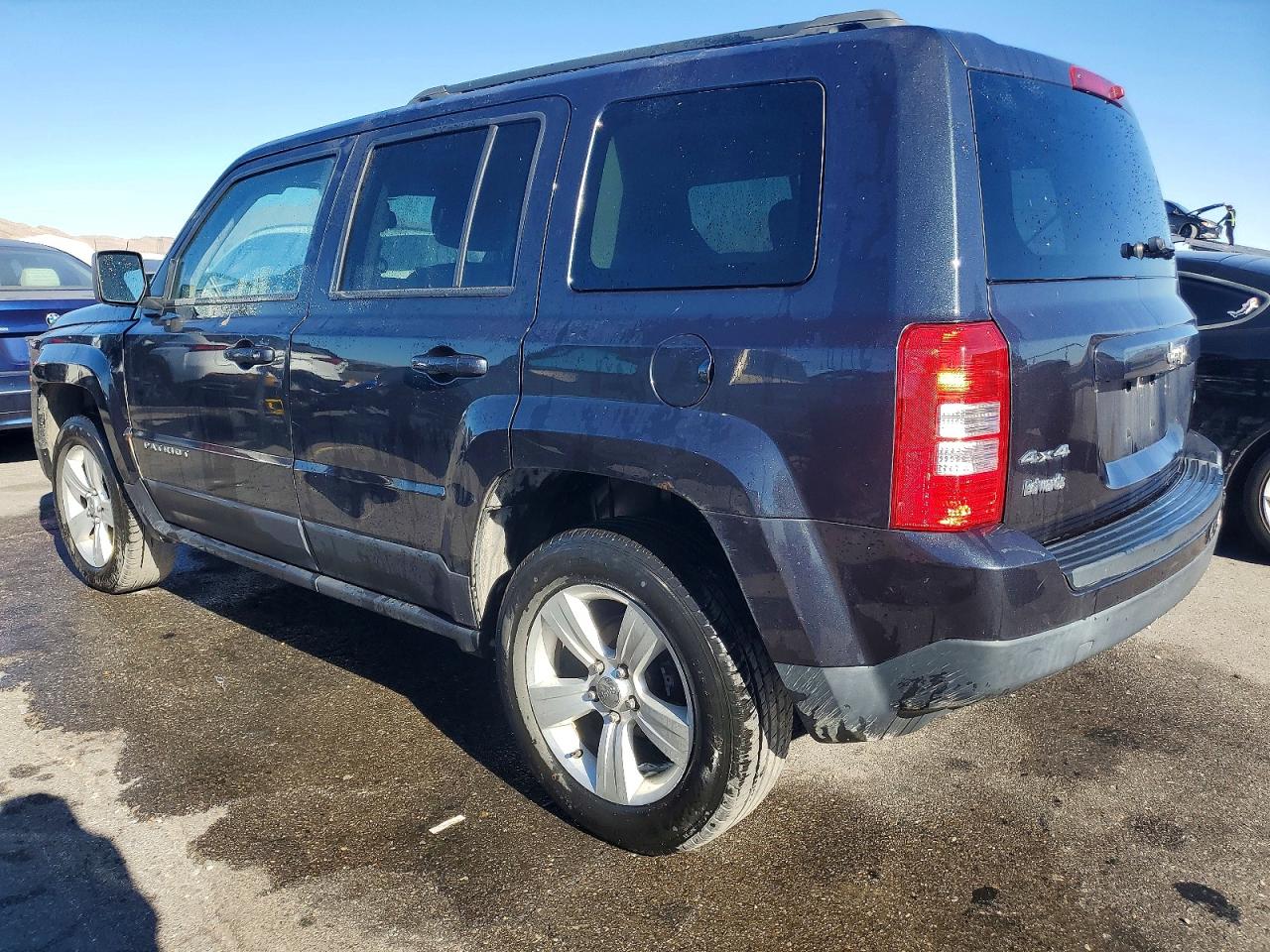 2015 JEEP PATRIOT LATITUDE photo 2