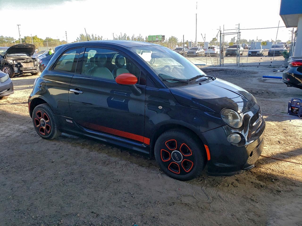2013 FIAT 500 ELECTRIC photo 4