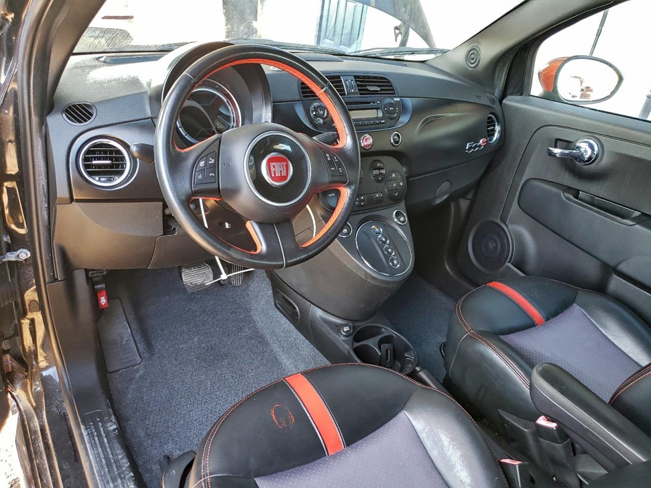 2013 FIAT 500 ELECTRIC photo 8