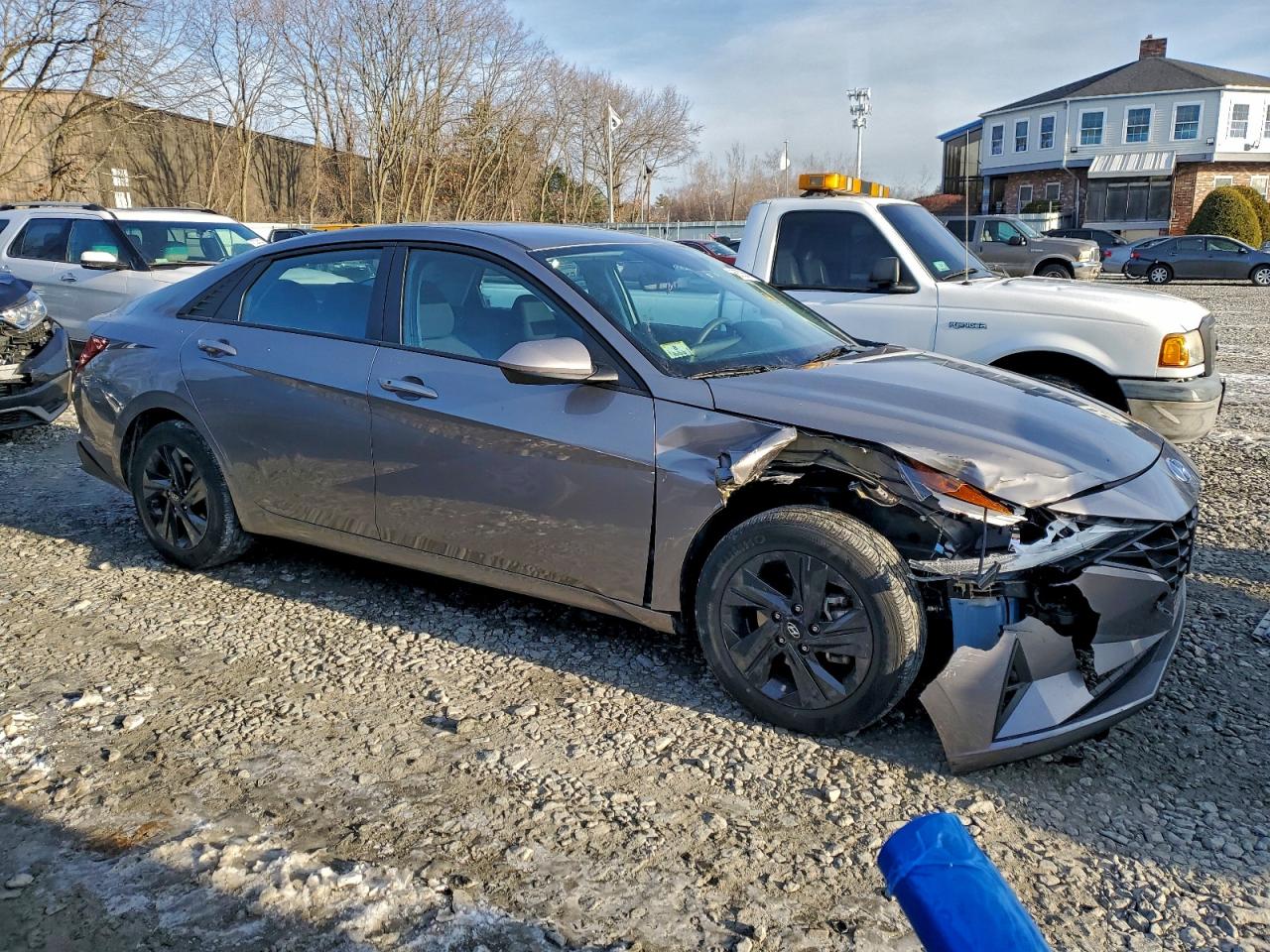 2023 HYUNDAI ELANTRA BLUE photo 4
