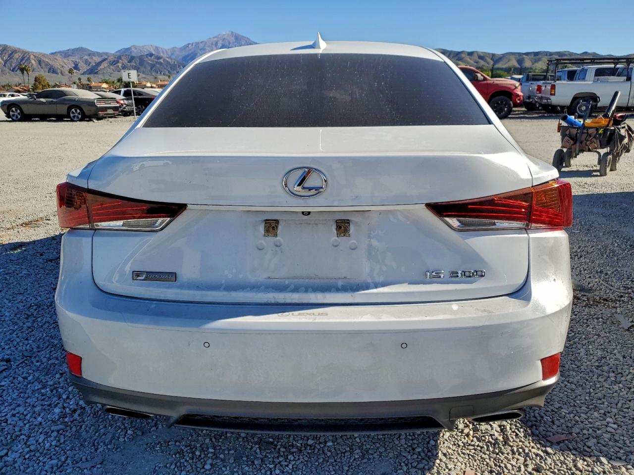 2018 LEXUS IS 300 photo 6