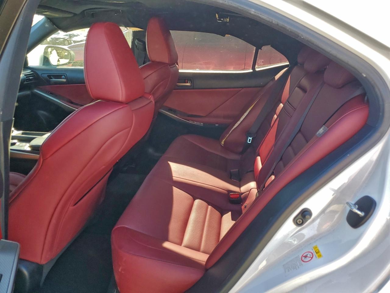2018 LEXUS IS 300 photo 10