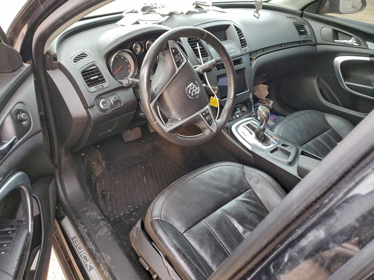 2011 BUICK REGAL CXL photo 8