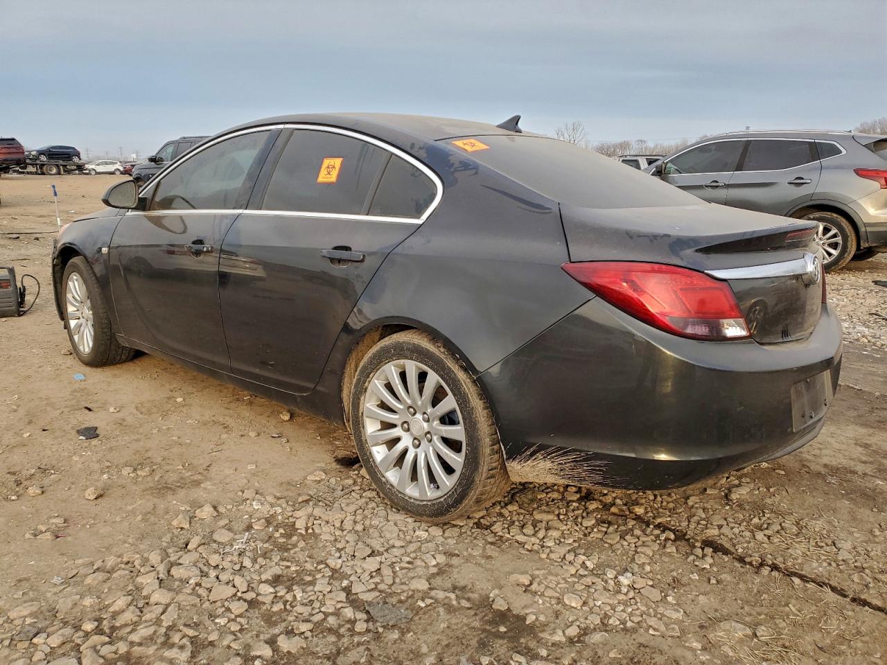 2011 BUICK REGAL CXL photo 2