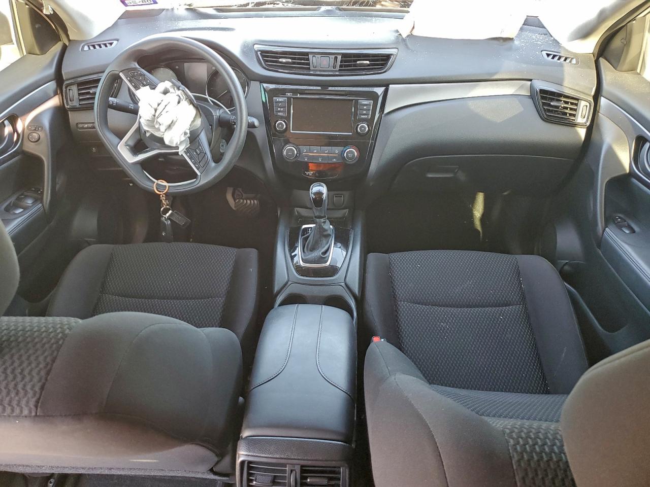 2019 NISSAN ROGUE SPORT S photo 8