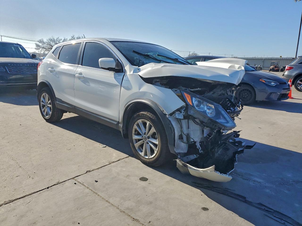 2019 NISSAN ROGUE SPORT S photo 4