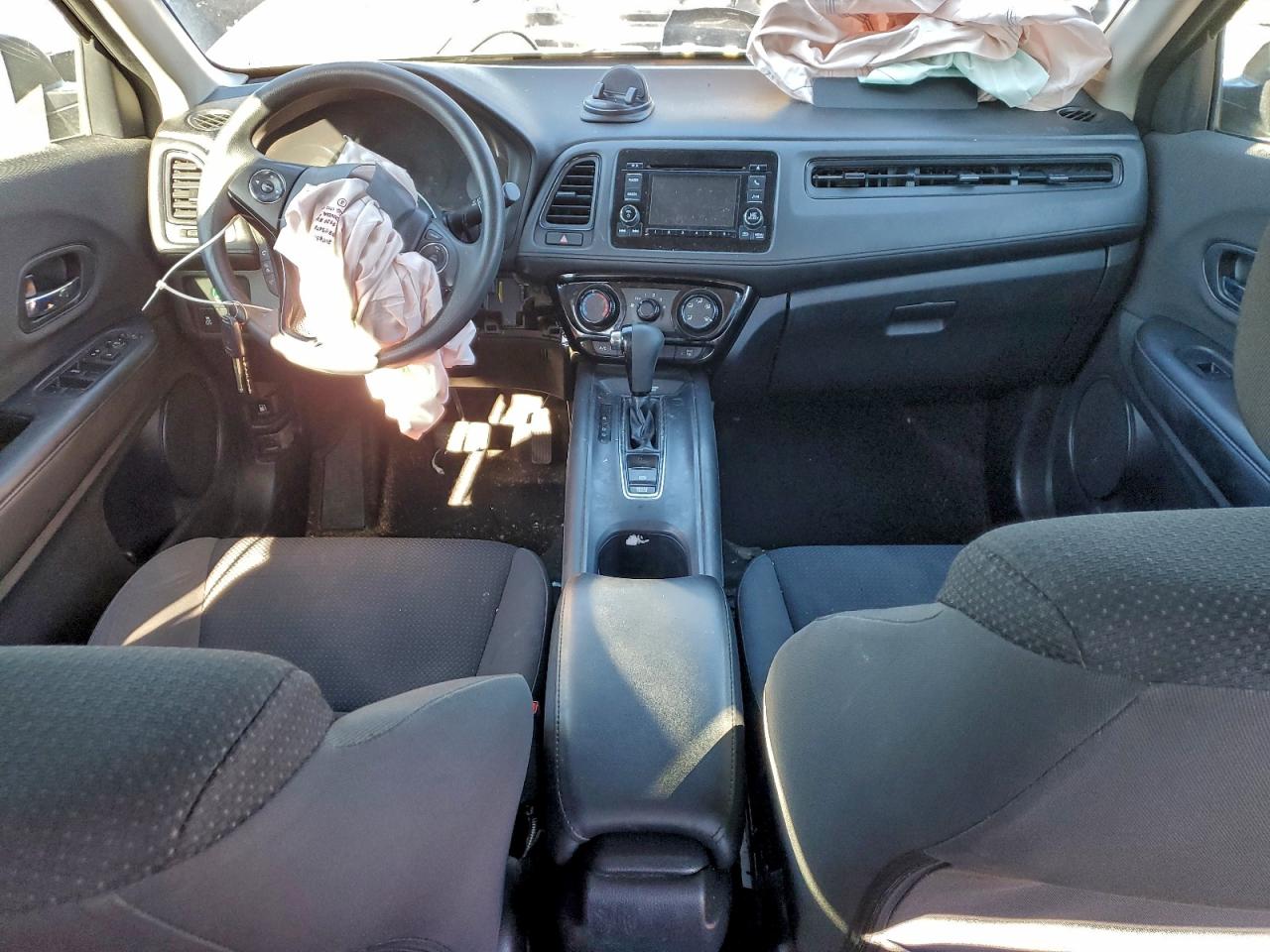 2021 HONDA HR-V LX photo 8