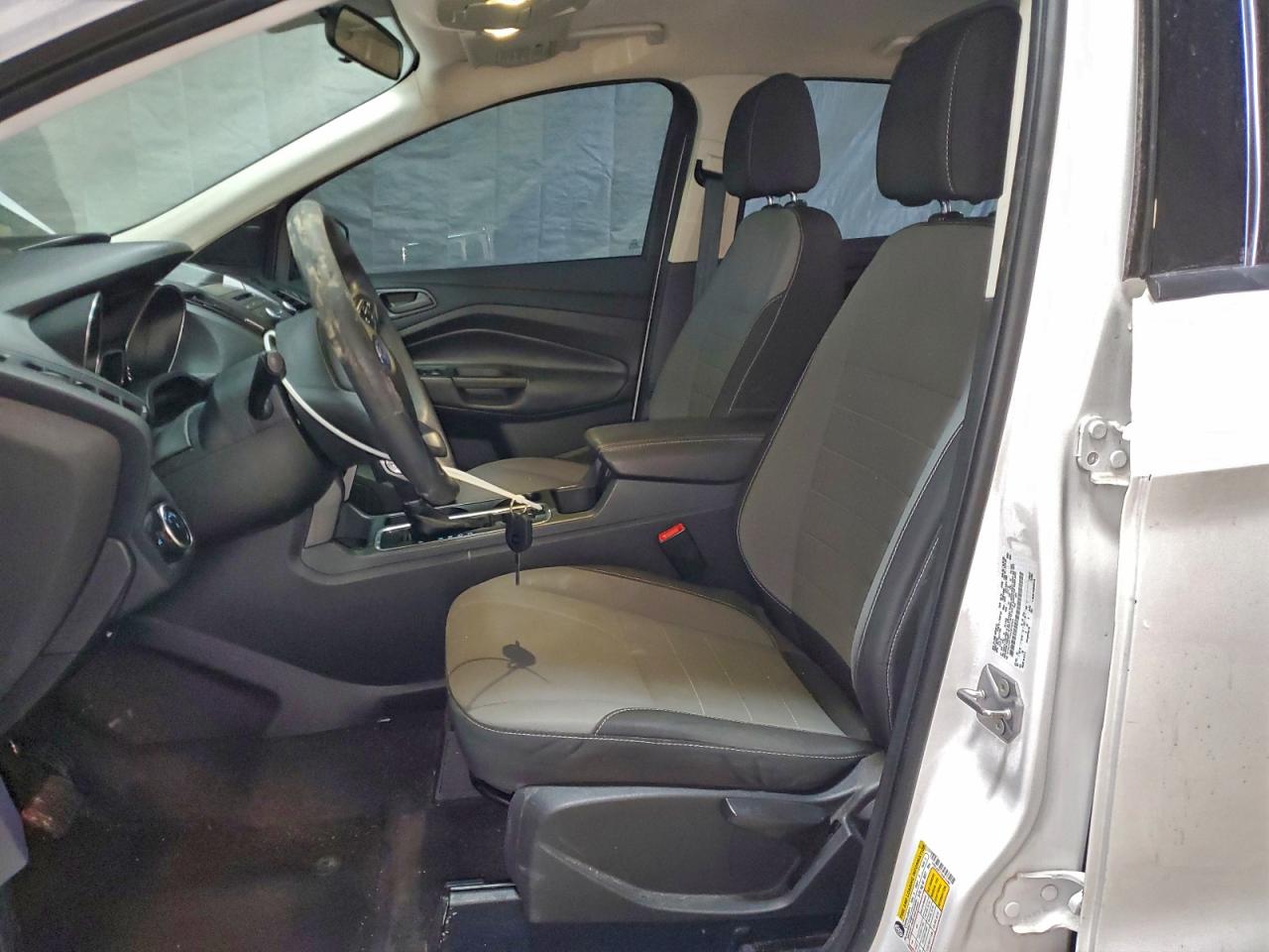 2017 FORD ESCAPE S photo 7
