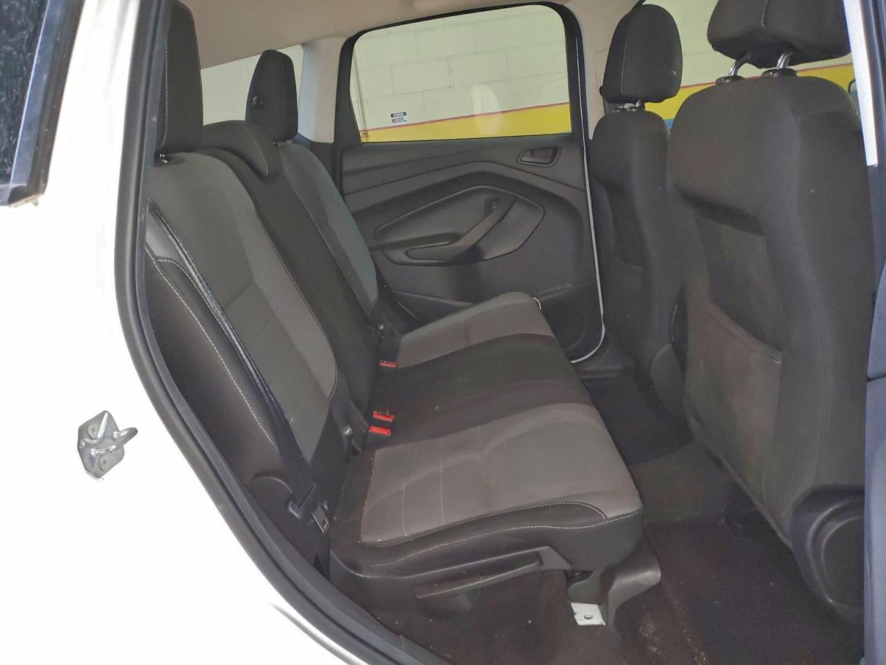 2017 FORD ESCAPE S photo 11