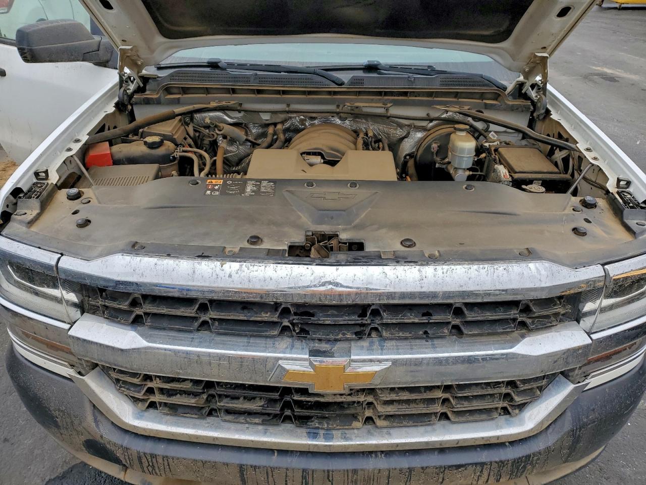 2016 CHEVROLET SILVERADO C1500 photo 11