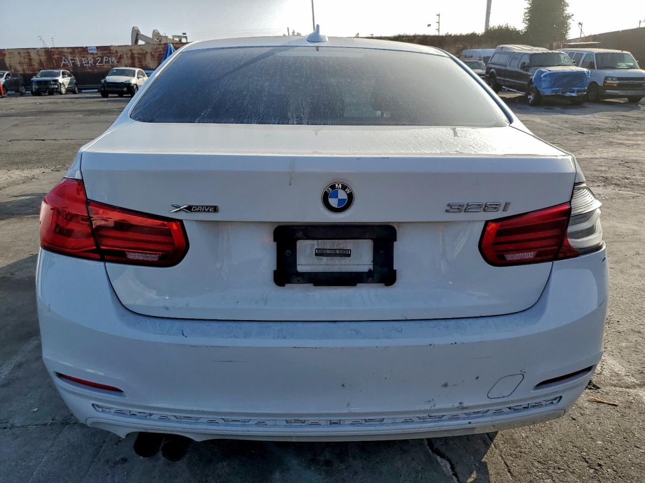2016 BMW 328 XI SULEV photo 6