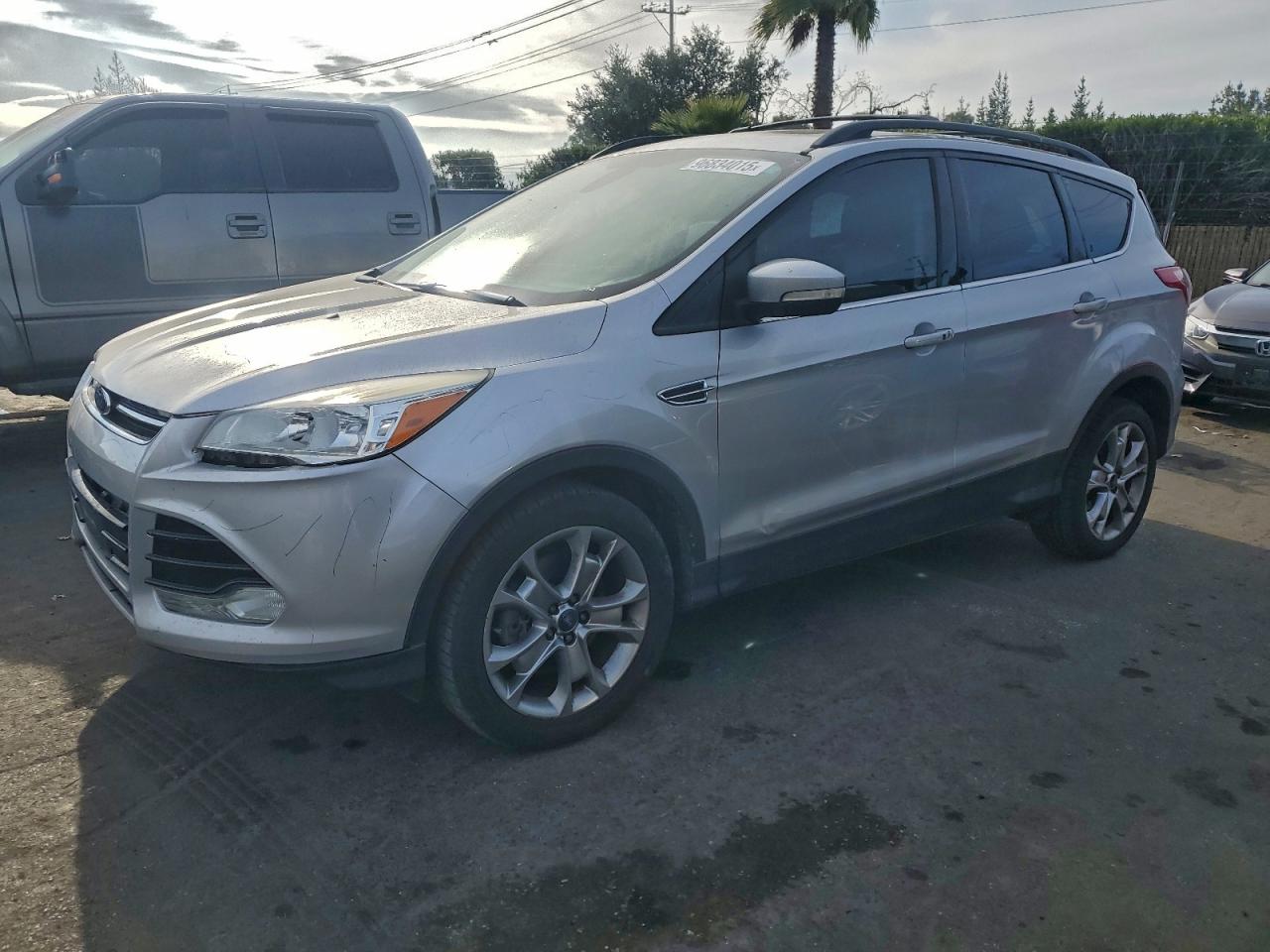 2013 FORD ESCAPE