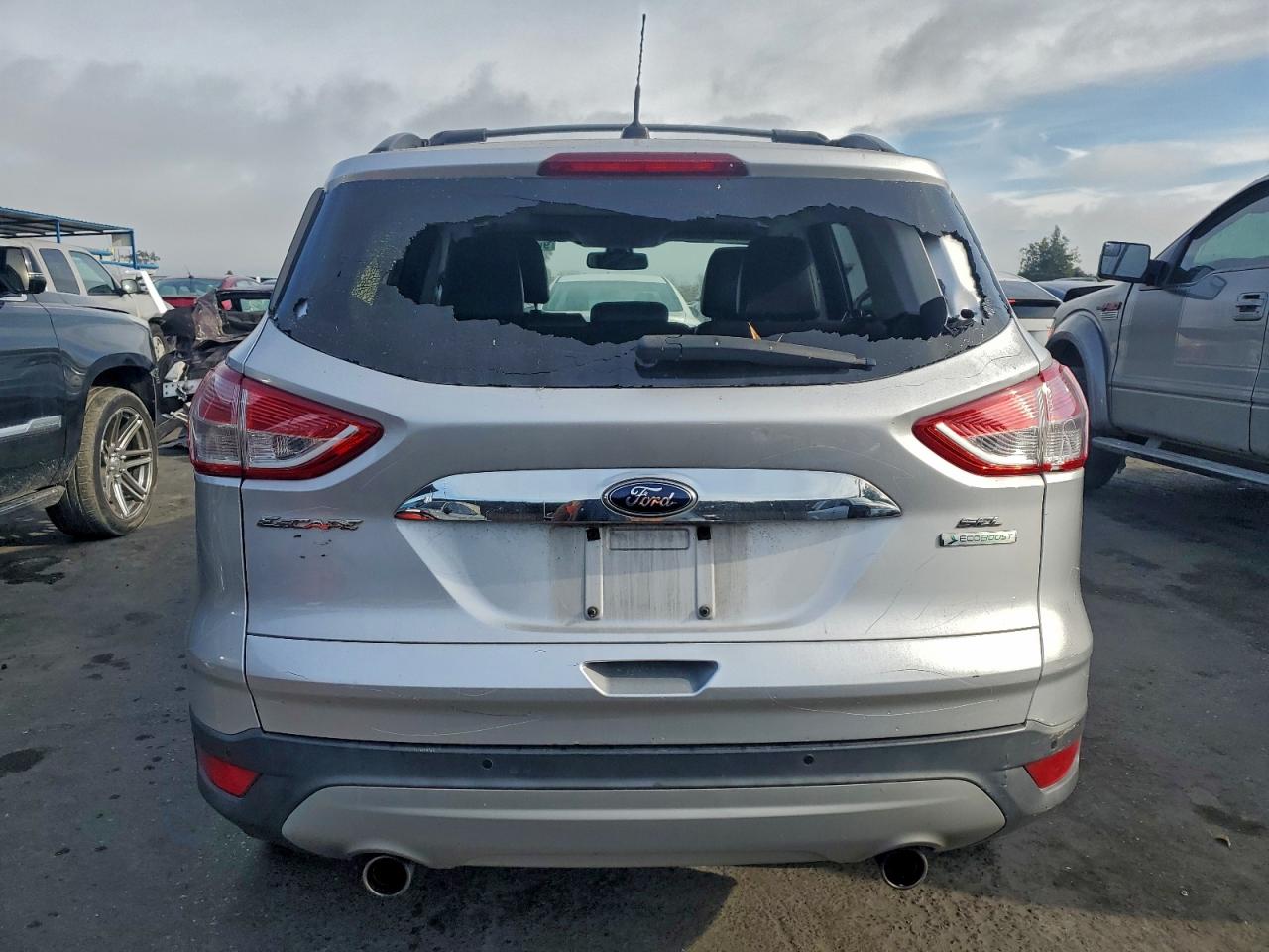 2013 FORD ESCAPE SEL photo 6