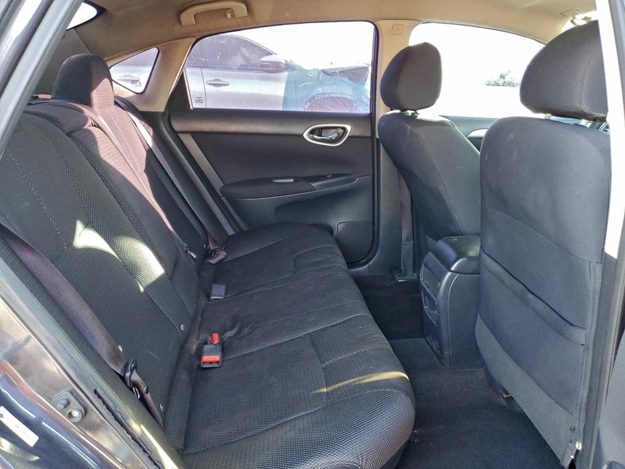 2013 NISSAN SENTRA S photo 10