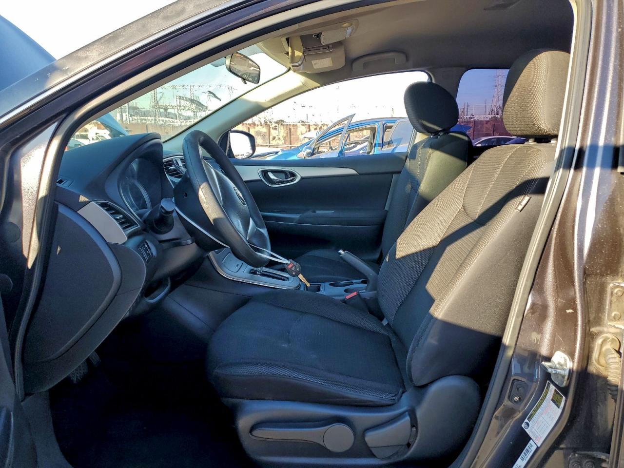 2013 NISSAN SENTRA S photo 7