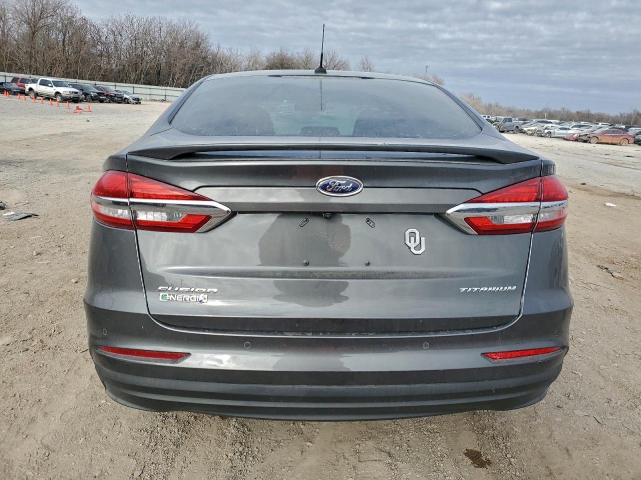2019 FORD FUSION TITANIUM photo 6