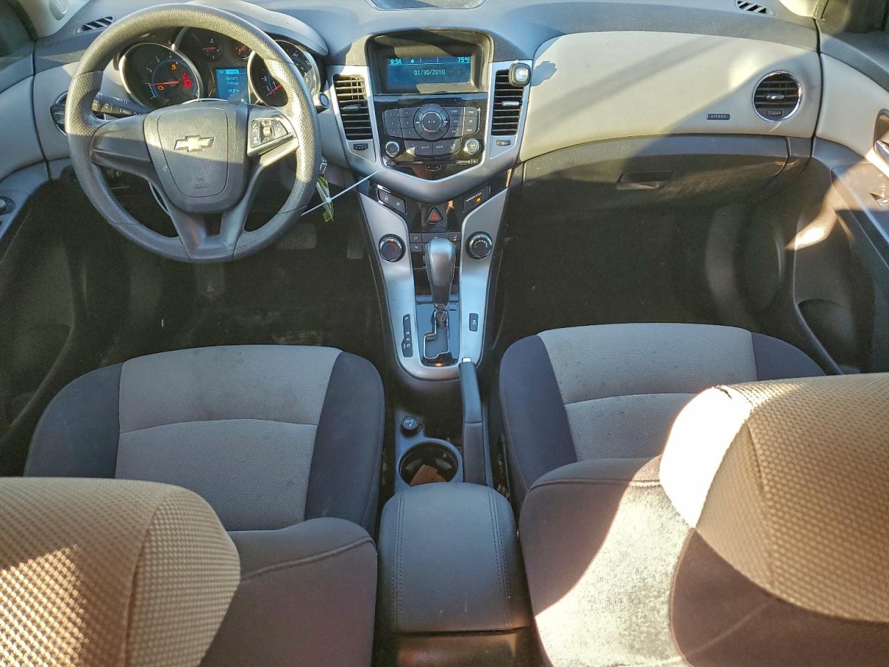 2013 CHEVROLET CRUZE LS photo 8