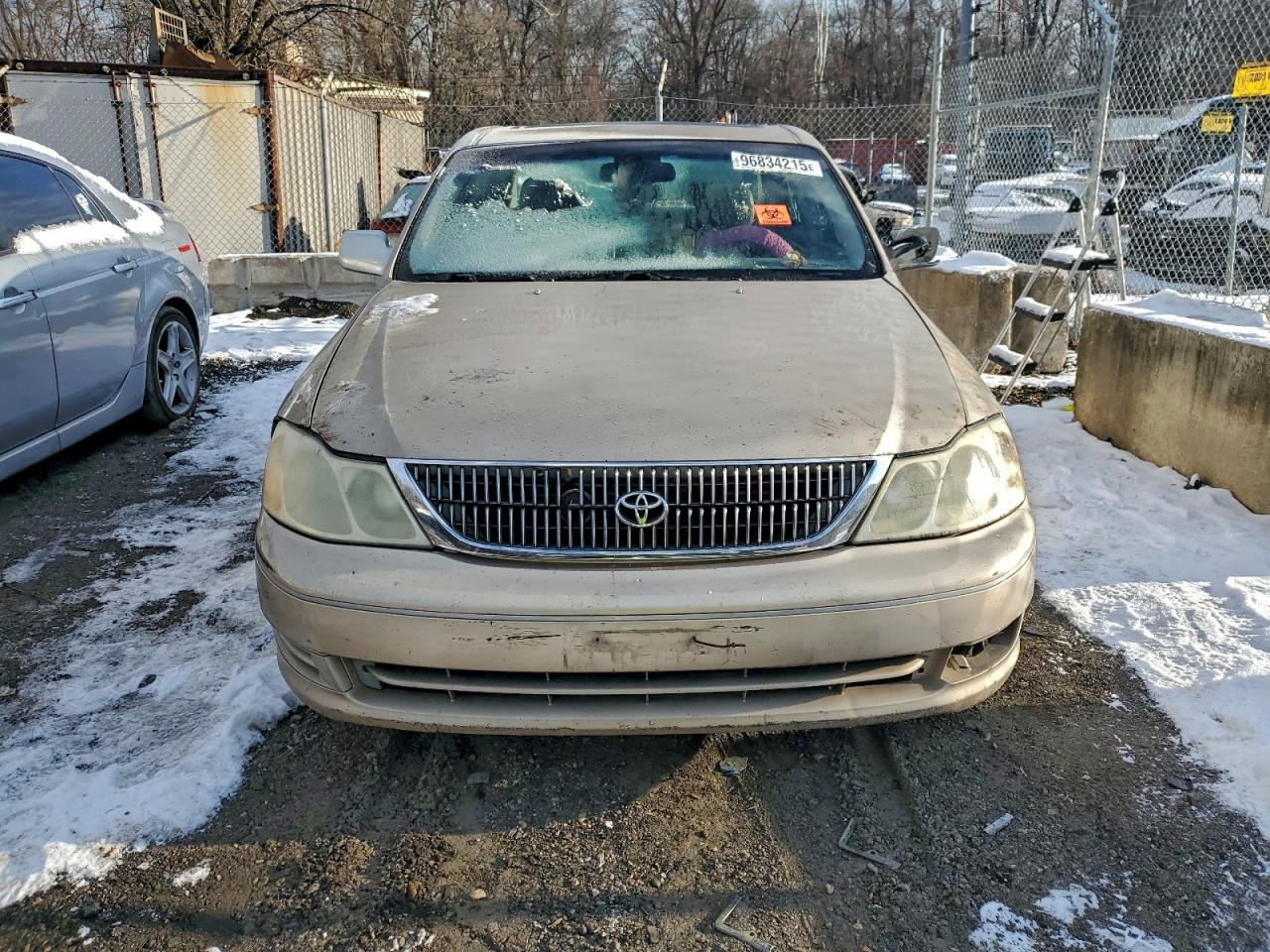 2001 TOYOTA AVALON XL photo 5