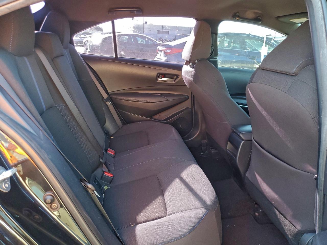 2020 TOYOTA COROLLA SE photo 19