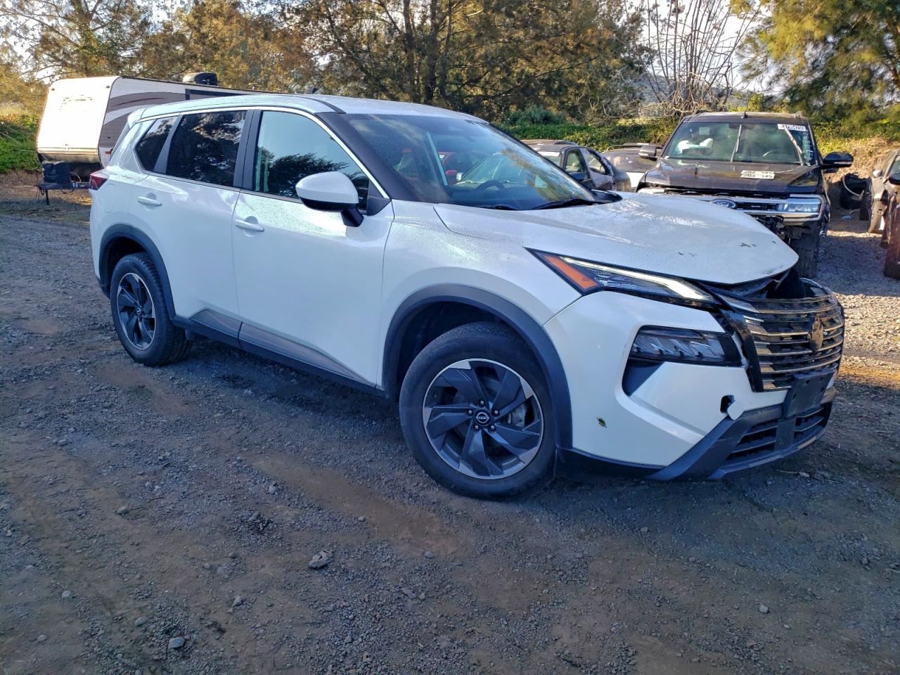2024 NISSAN ROGUE SV photo 4