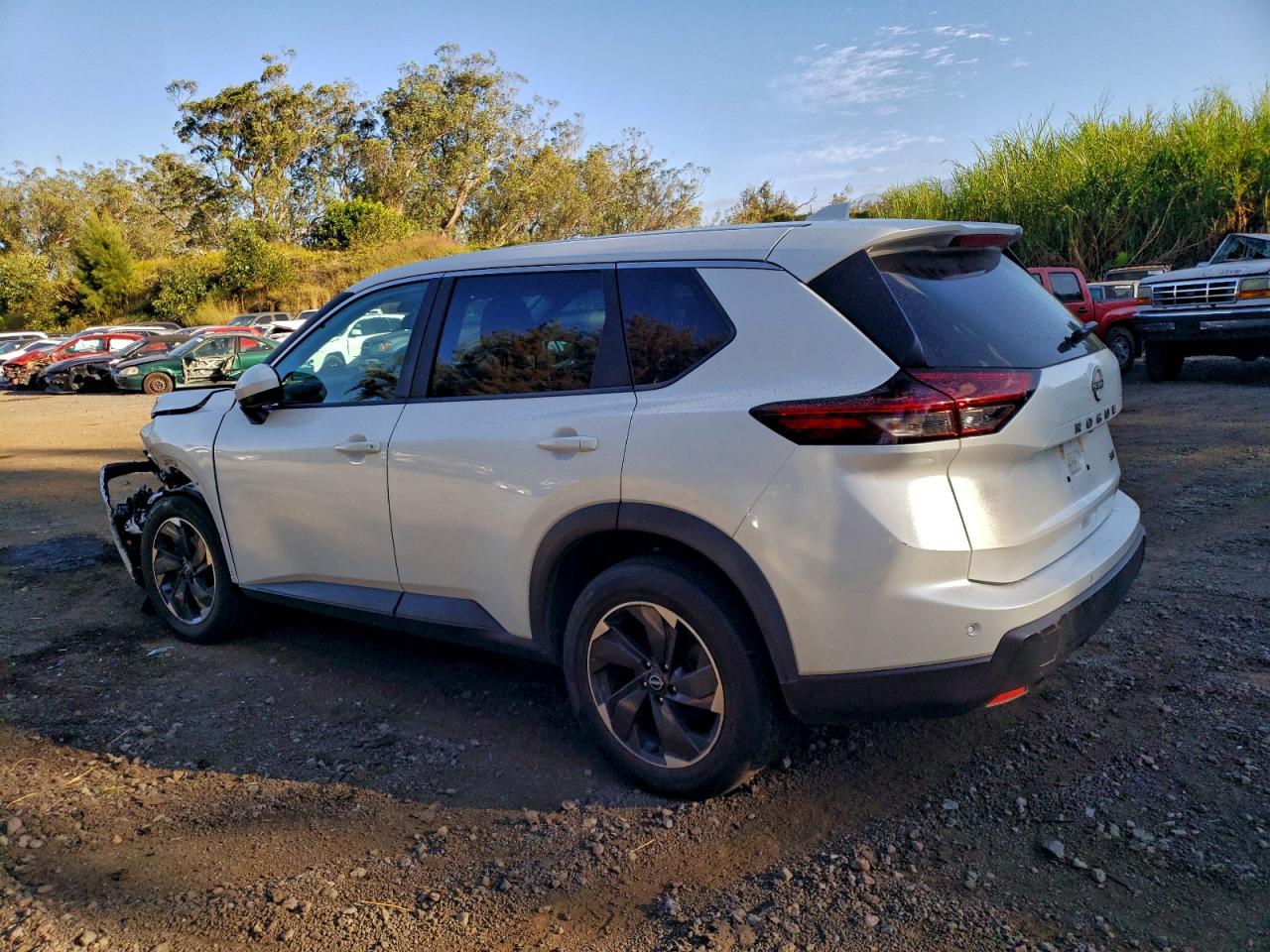 2024 NISSAN ROGUE SV photo 2