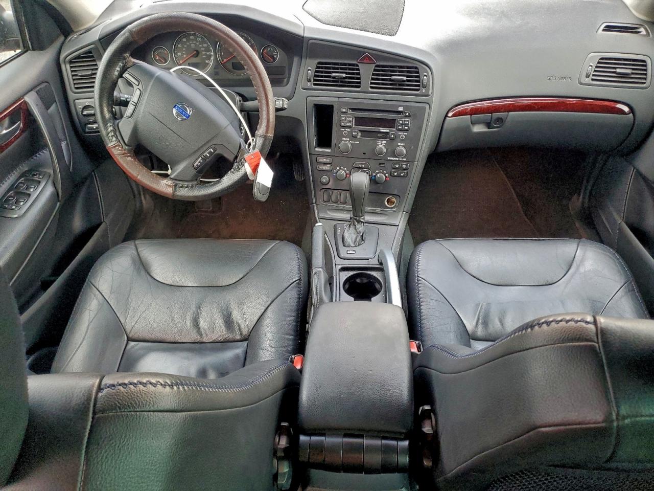 2004 VOLVO XC70 photo 8