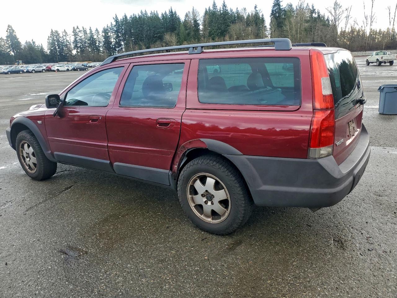 2004 VOLVO XC70 photo 2