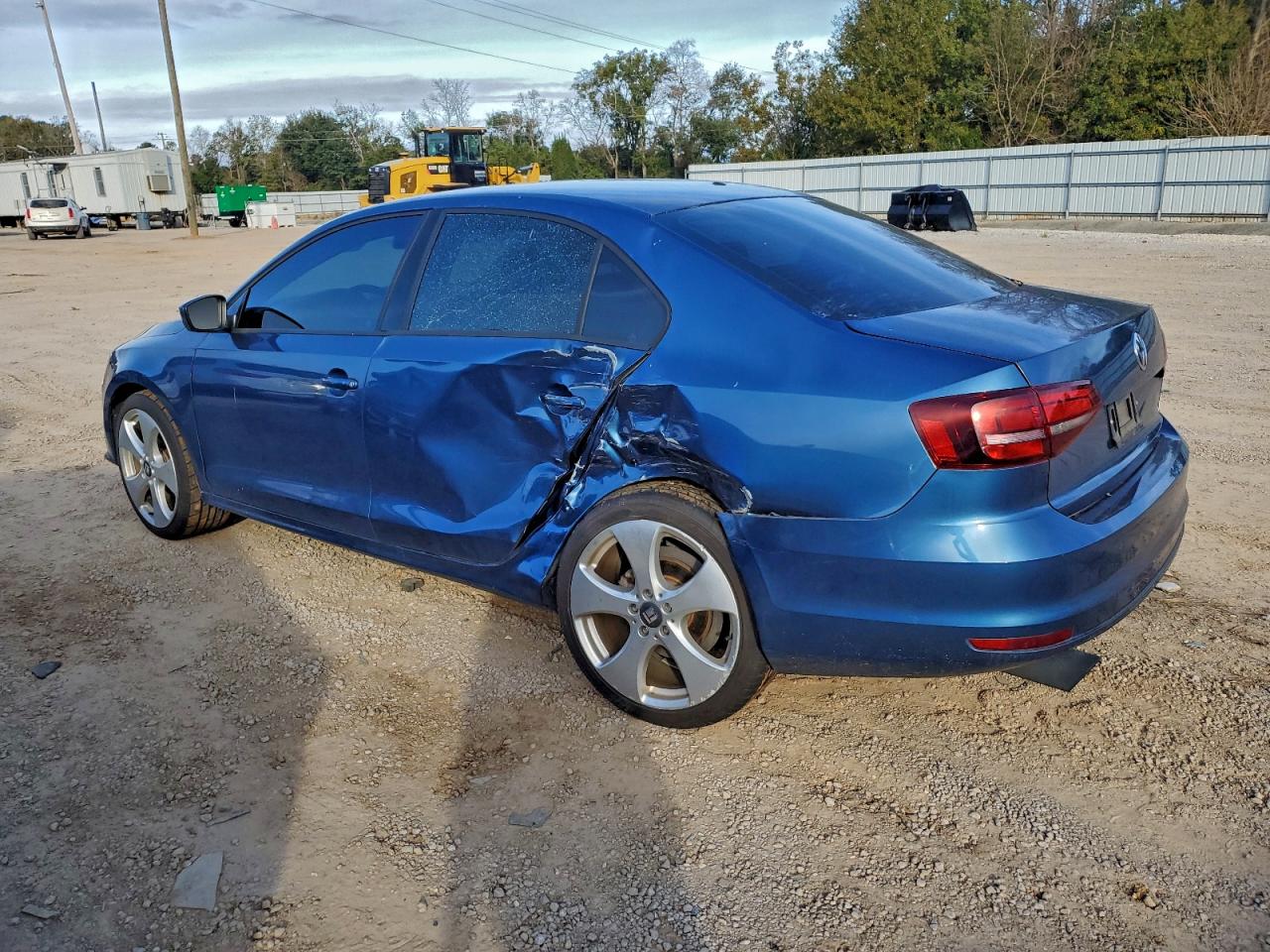 2018 VOLKSWAGEN JETTA S photo 2