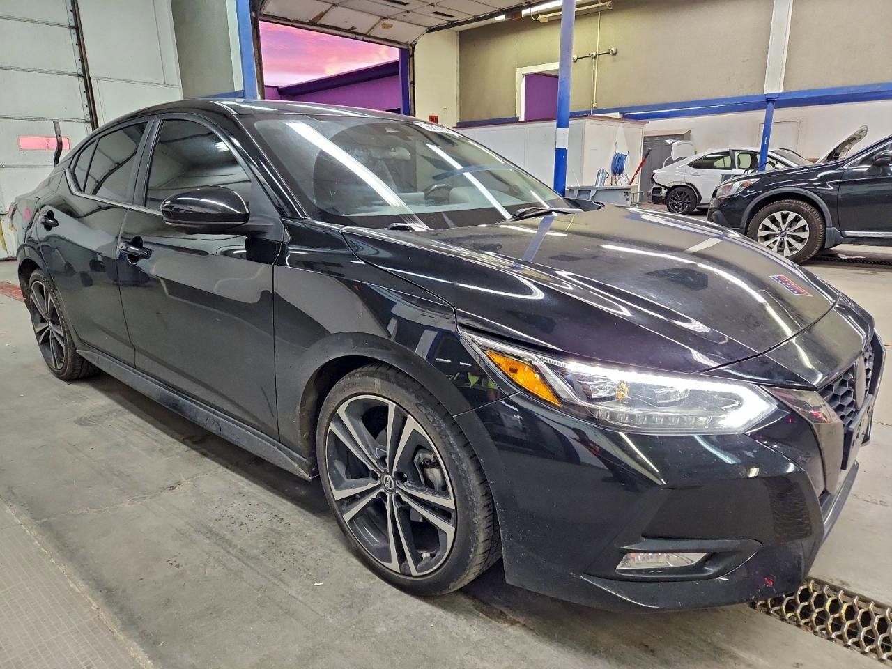 2022 NISSAN SENTRA SR photo 4