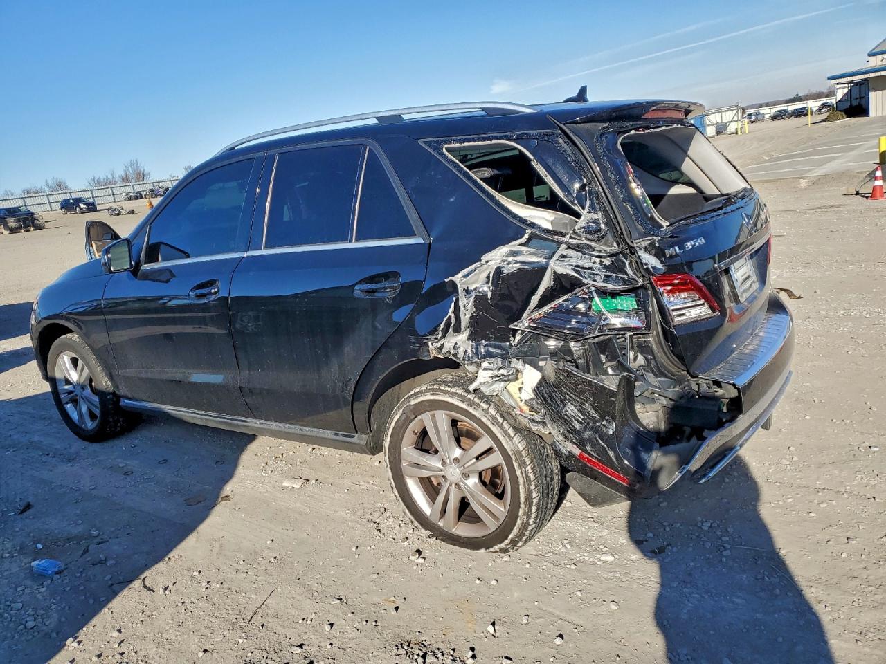 2015 MERCEDES-BENZ ML 350 4MATIC photo 2