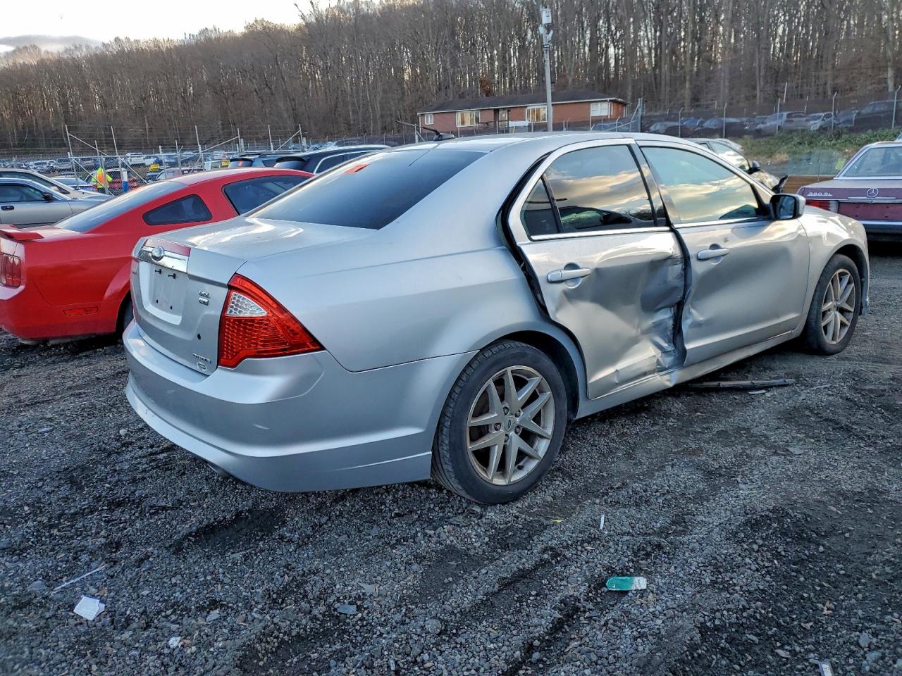 2012 FORD FUSION SEL photo 3