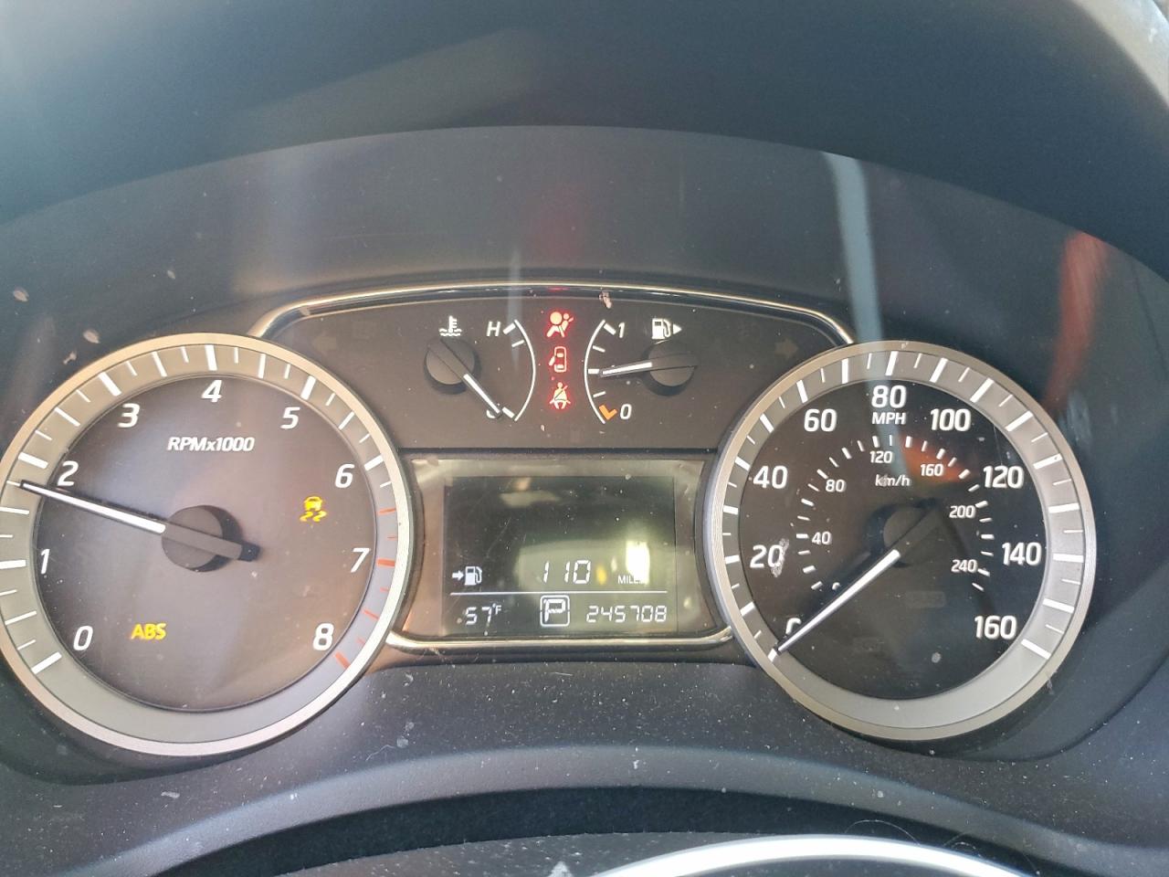 2015 NISSAN SENTRA S photo 9
