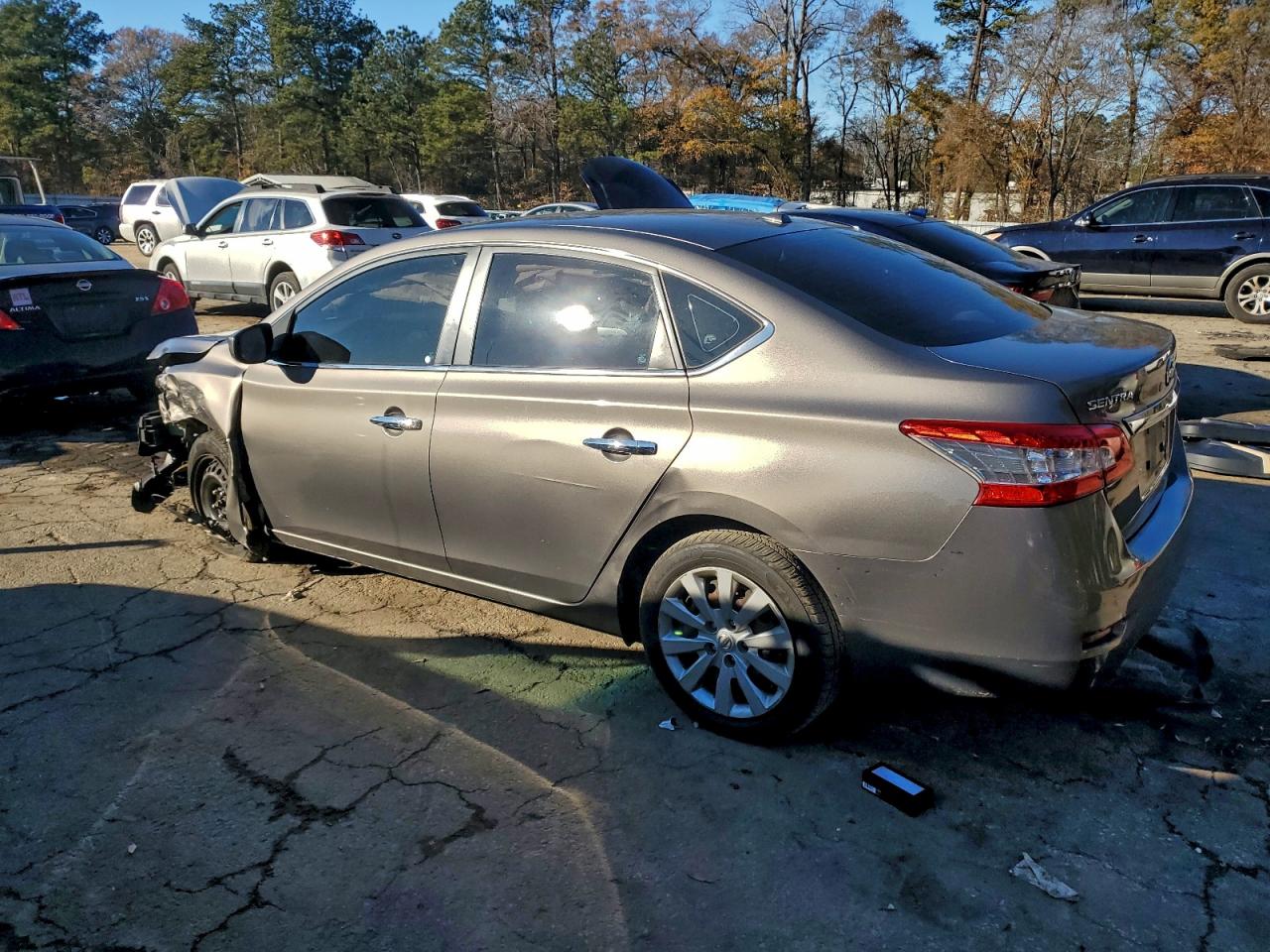 2015 NISSAN SENTRA S photo 2