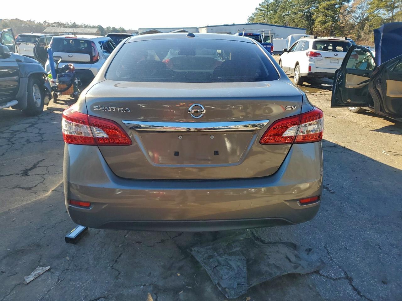 2015 NISSAN SENTRA S photo 6