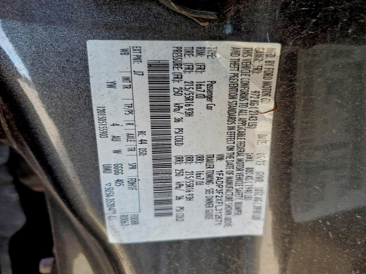 2015 FORD FOCUS SE photo 12