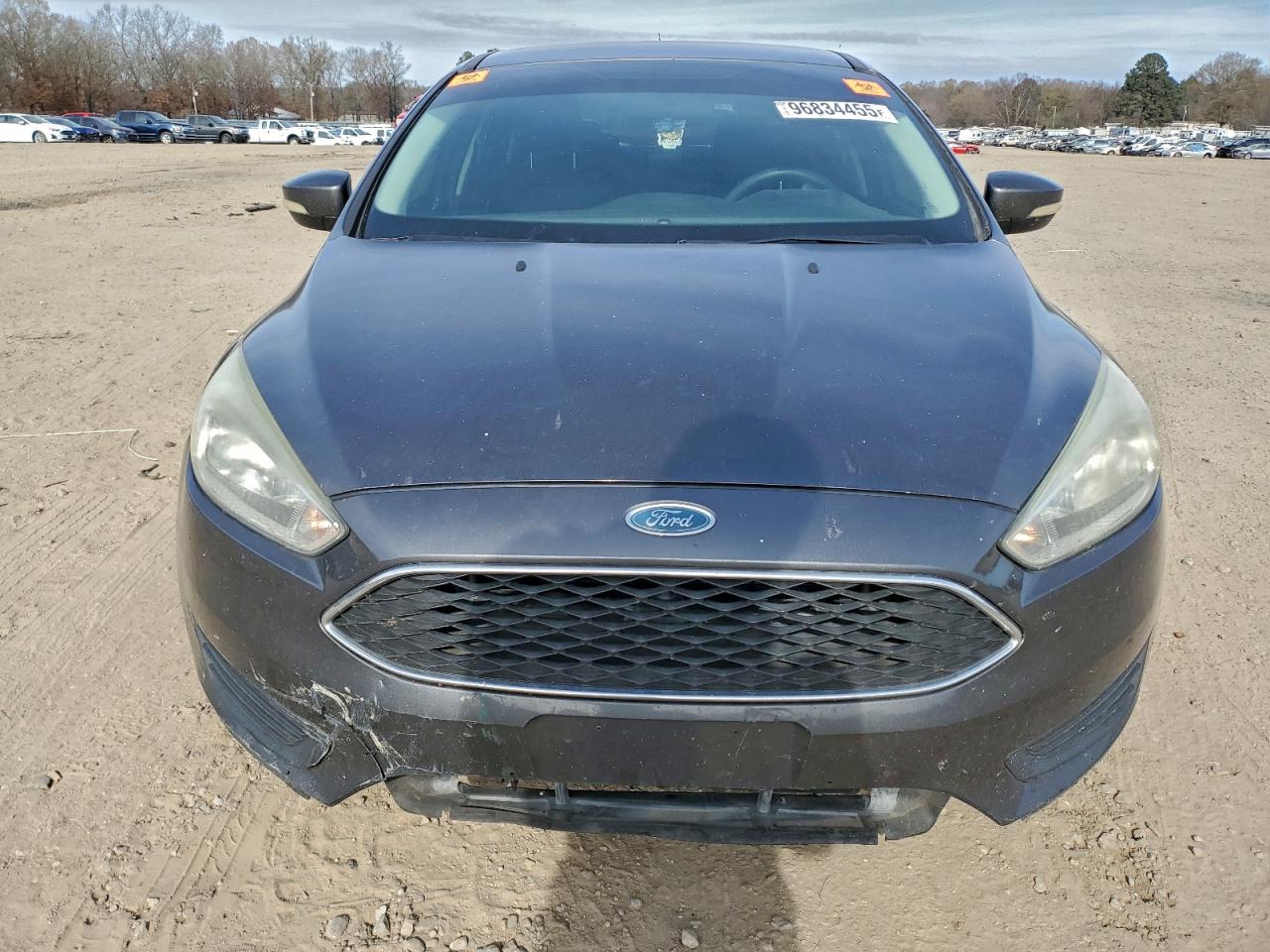 2015 FORD FOCUS SE photo 5