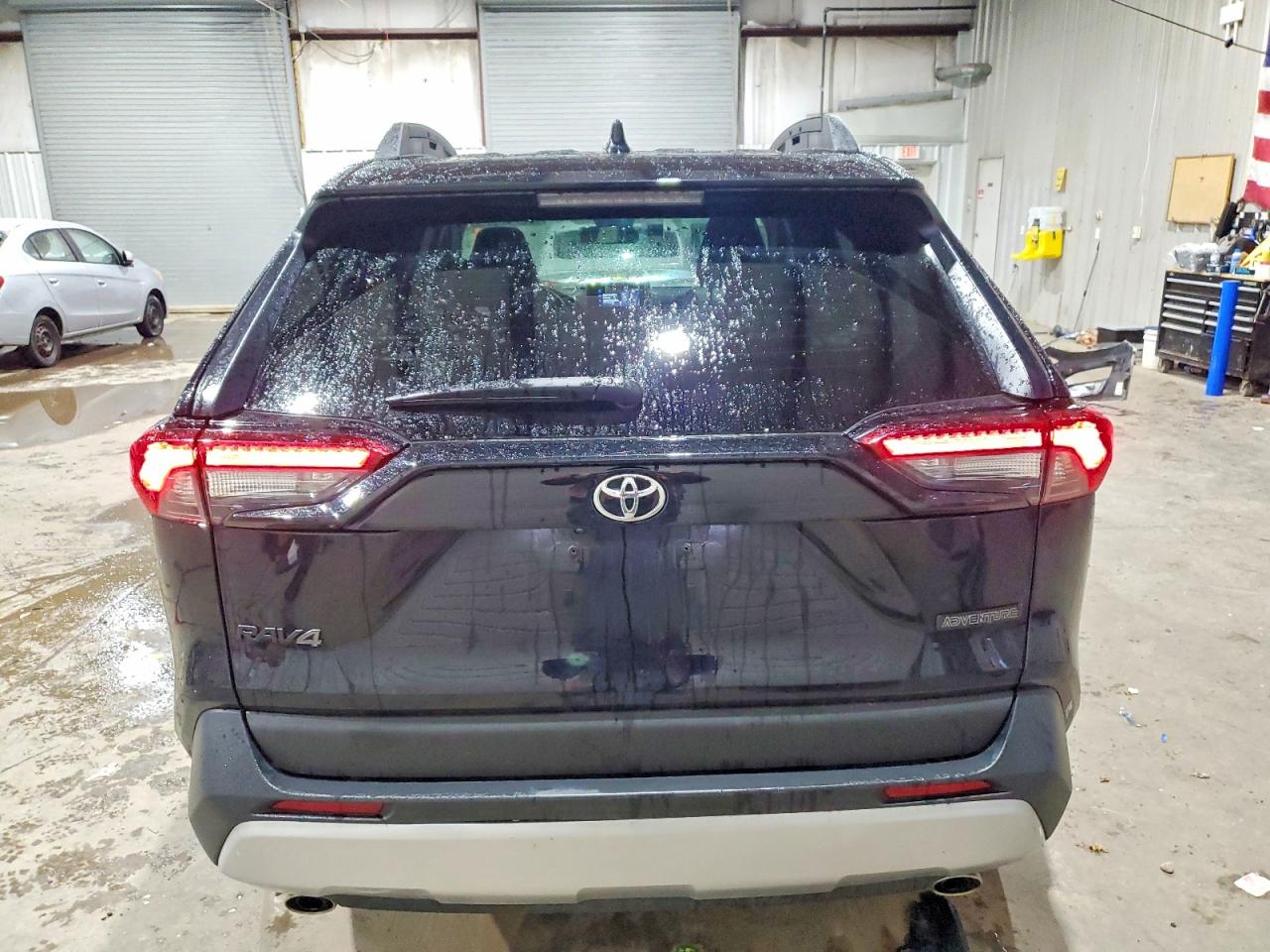 2024 TOYOTA RAV4 ADVENTURE photo 6