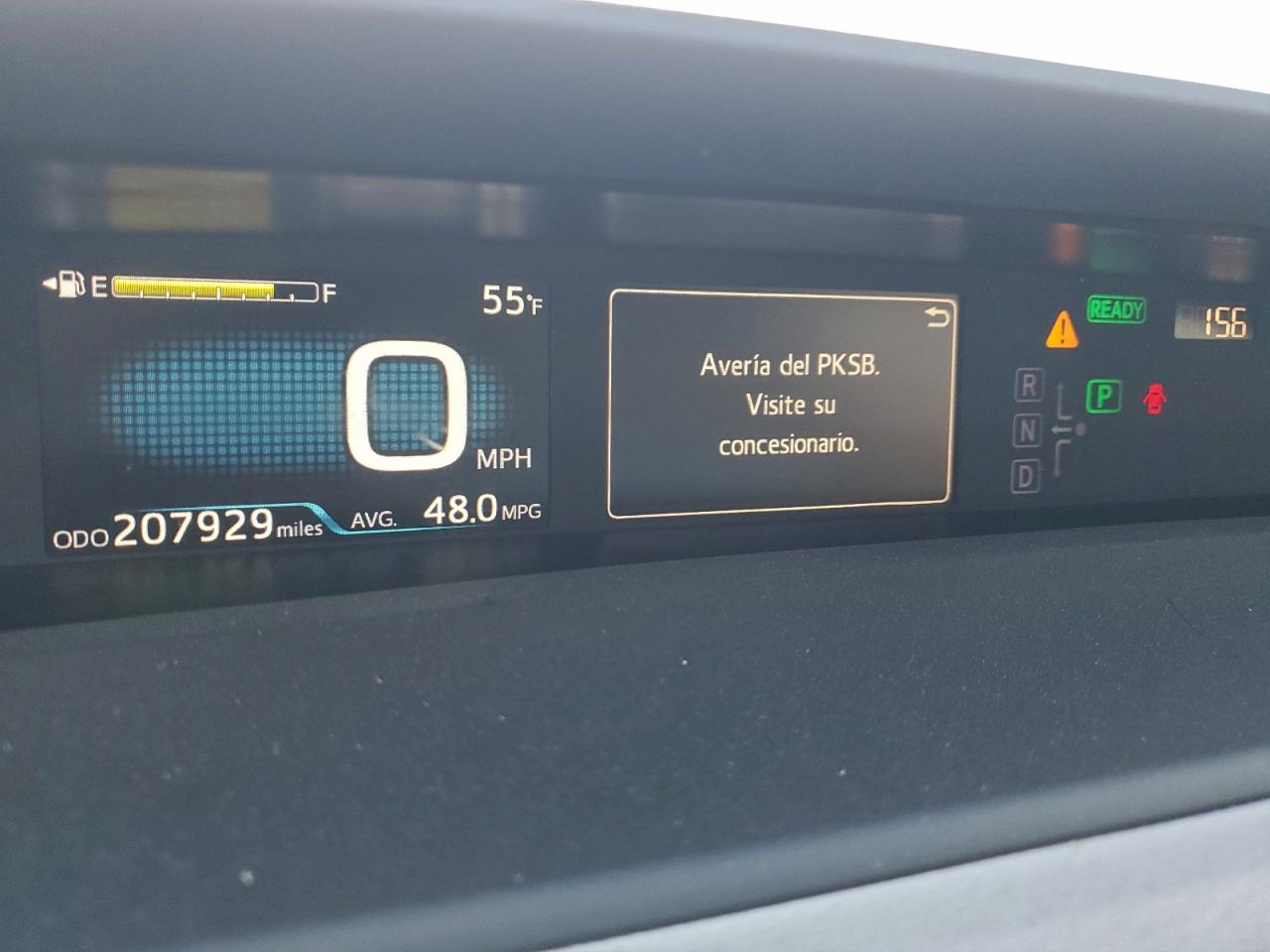 2019 TOYOTA PRIUS photo 9