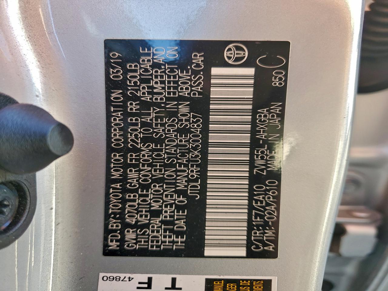 2019 TOYOTA PRIUS photo 12