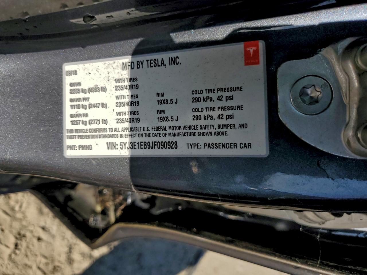 2018 TESLA MODEL 3 photo 13